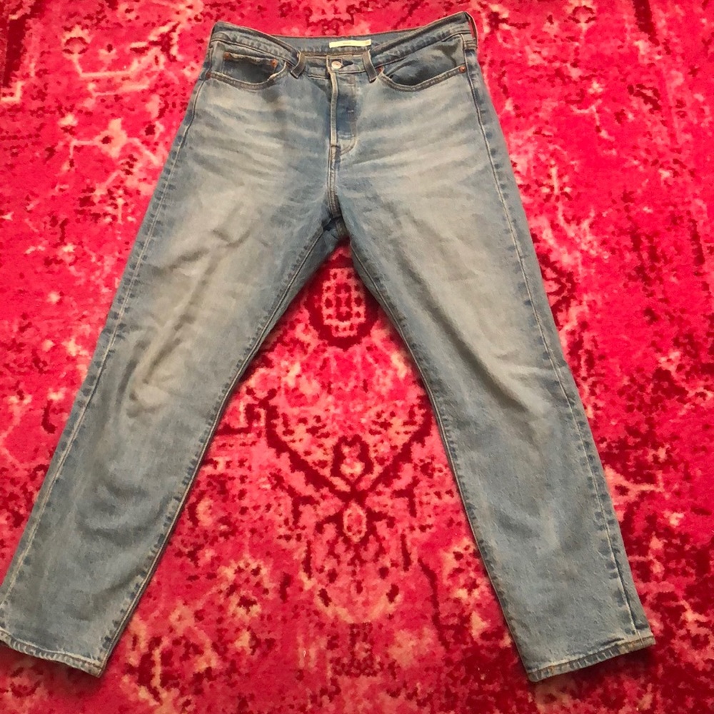 NWOT Levi Wedgie Fit Jean Size 30
